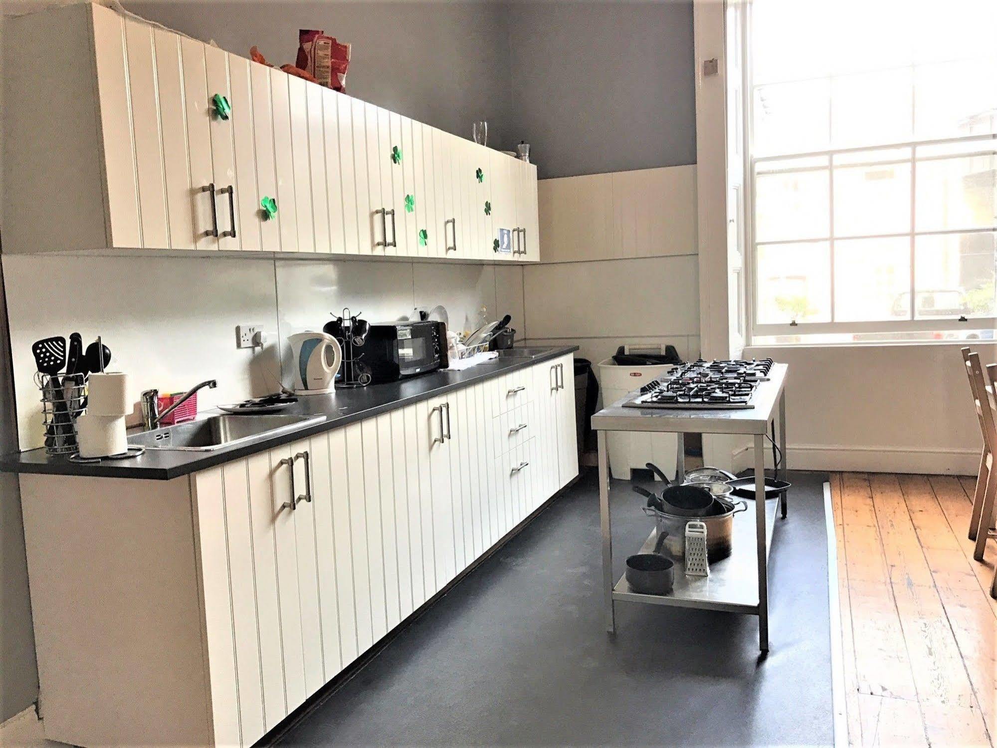 Backpackers Citi Hostel Дублин Экстерьер фото
