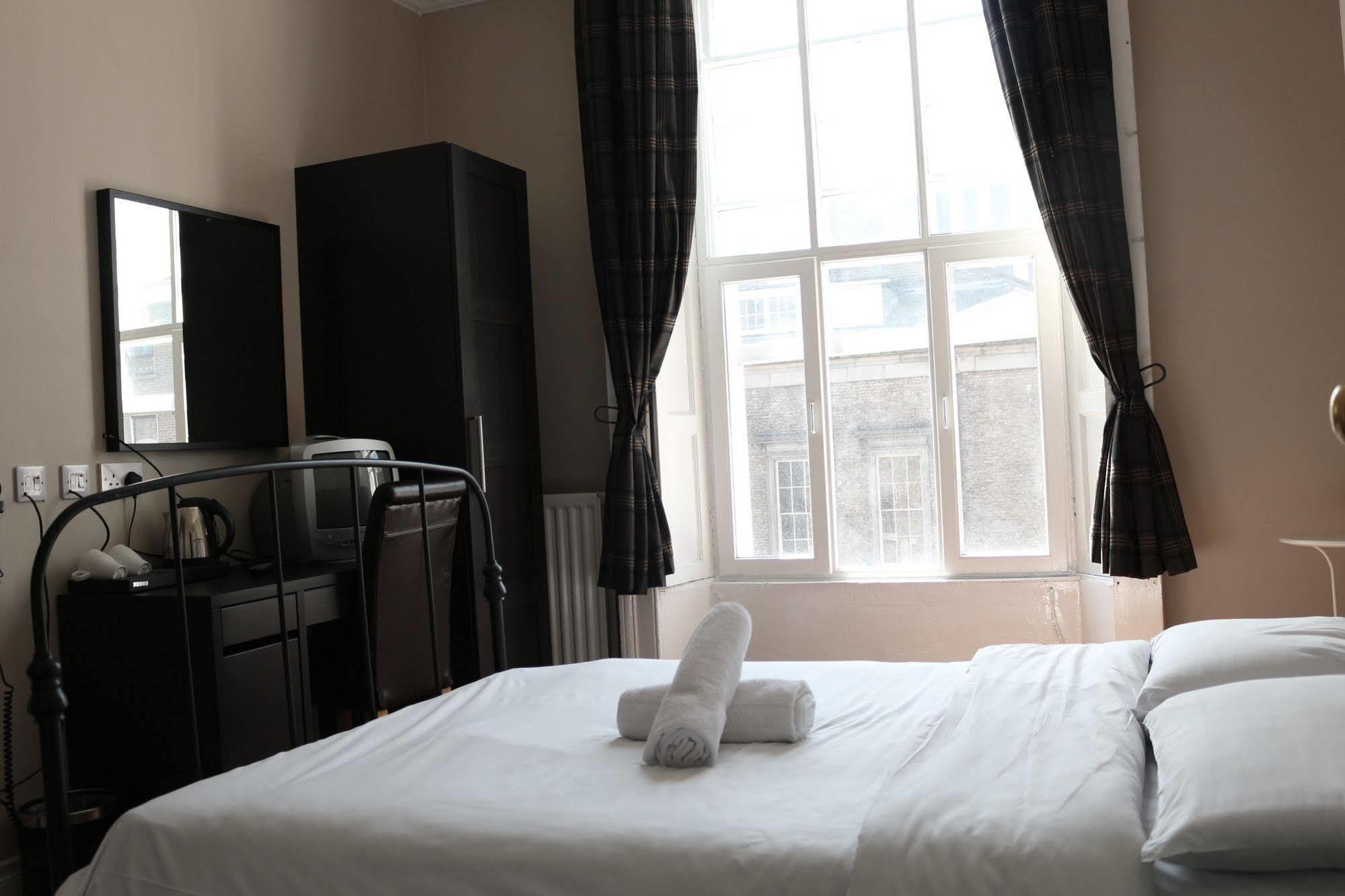 Backpackers Citi Hostel Дублин Экстерьер фото